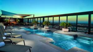 ausctr-omni-austin-hotel-downtown-evening-pool